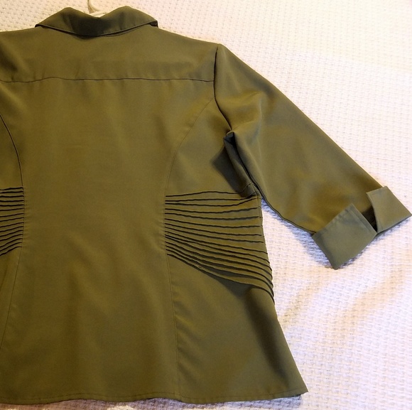 Blouse - Picture 6 of 6